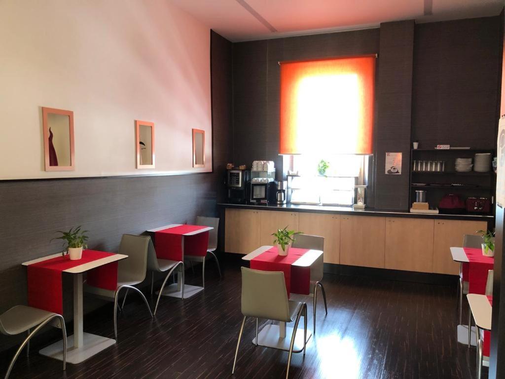 Hotel Cimarosa Napoli Esterno foto