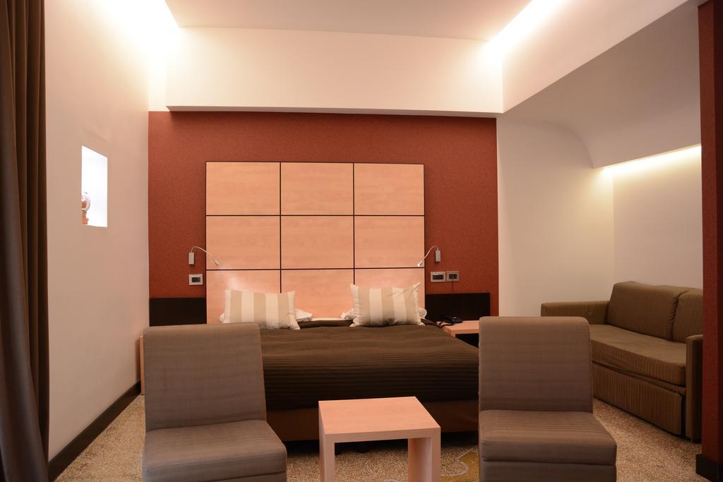 Hotel Cimarosa Napoli Esterno foto